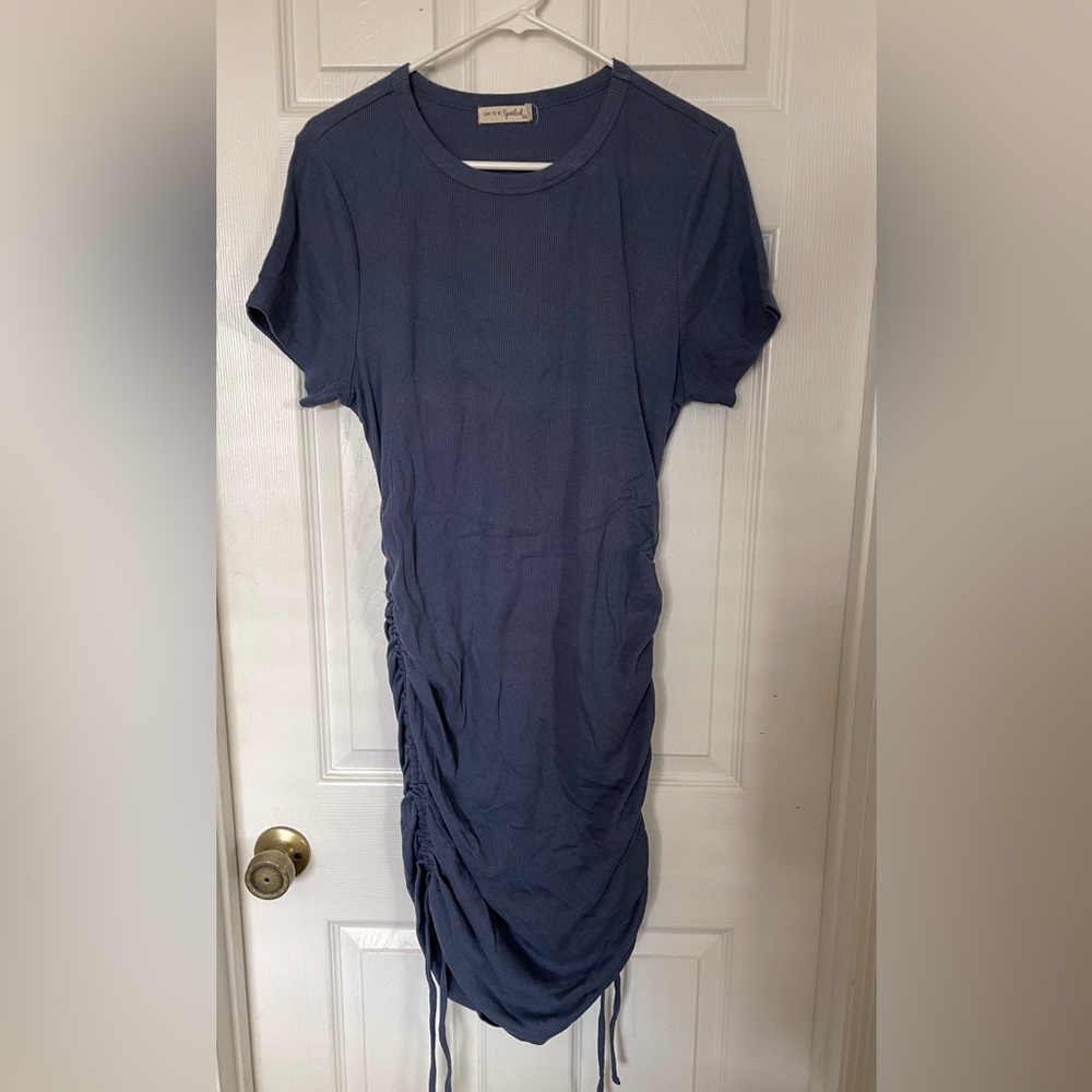 Blue Ruched Short Sleeve Midi Dress